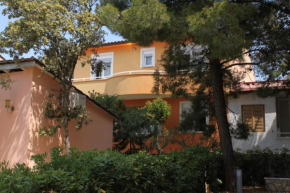 Гостиница Apartment Petrcane 3300b  Петркане